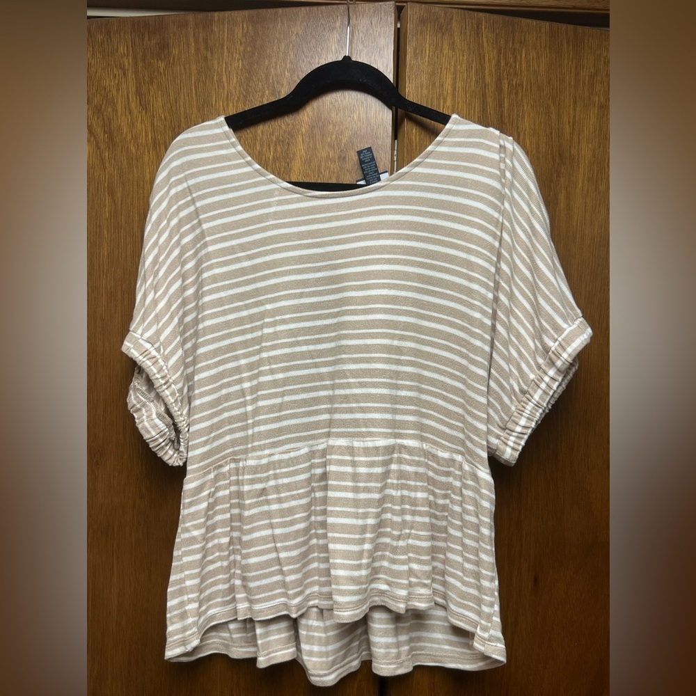 Daytrip keyhole back top